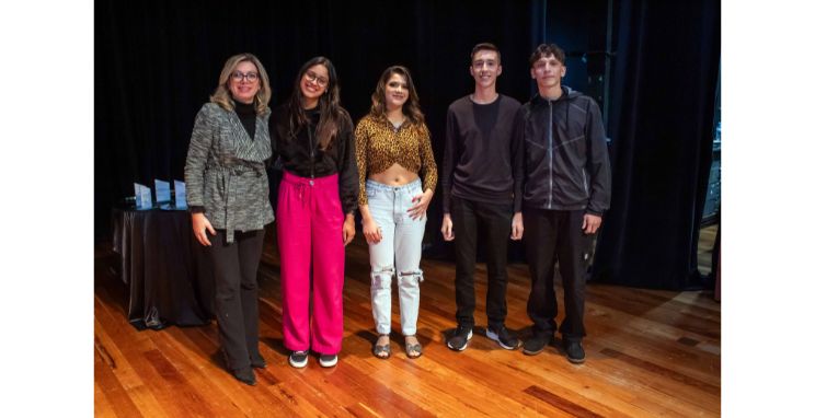 CIC-BG incentiva empreendedorismo com formatura de estudantes em projeto Miniempresa