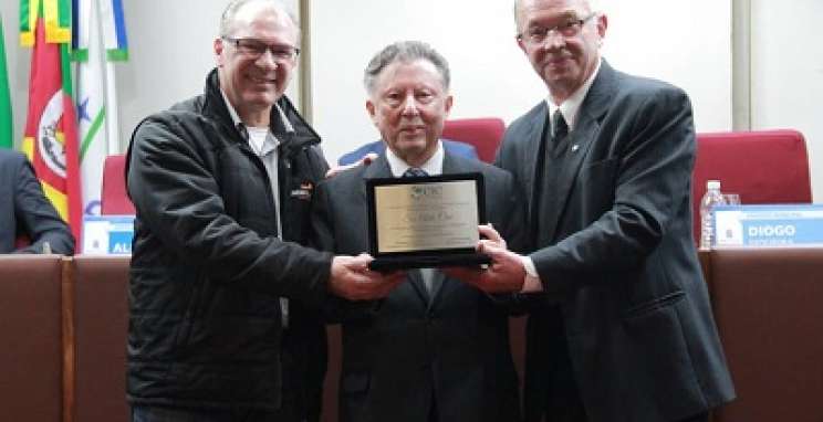 CIC-BG homenageia empresário Aldo Cini