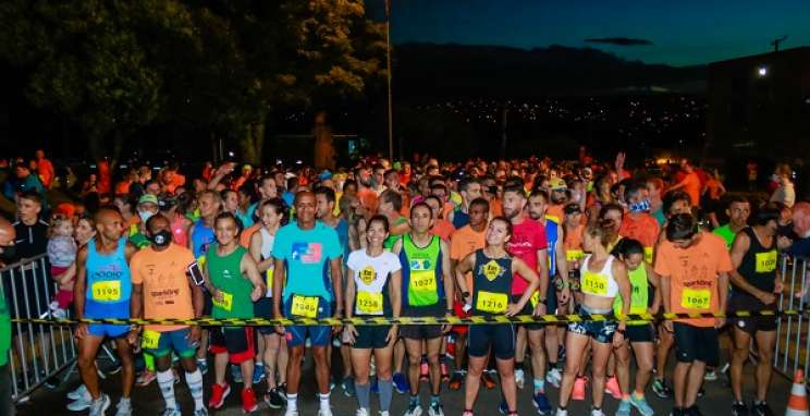 Sparkling Night Run ocorre no sábado com mais de 860 participantes confirmados   