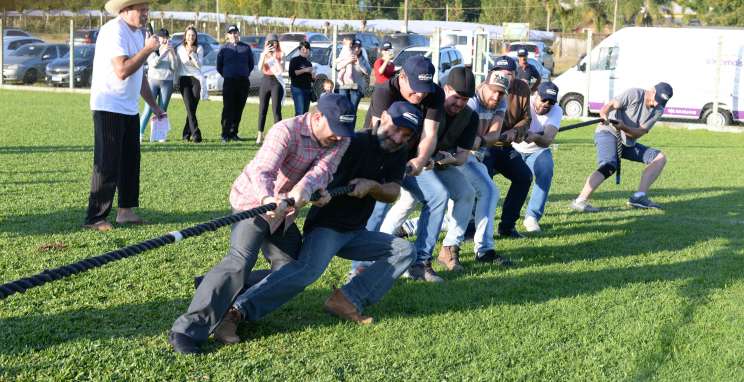 Distritos começam a definir finalistas dos Jogos Coloniais da Fenavinho
