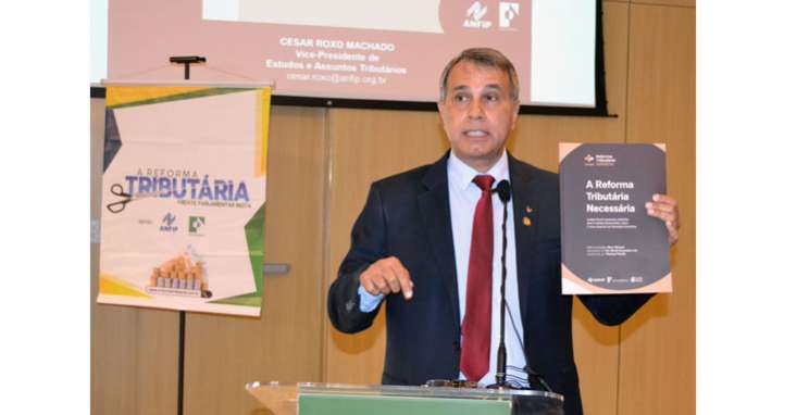 Frente Parlamentar apresenta ideias de reforma tributária no CIC-BG