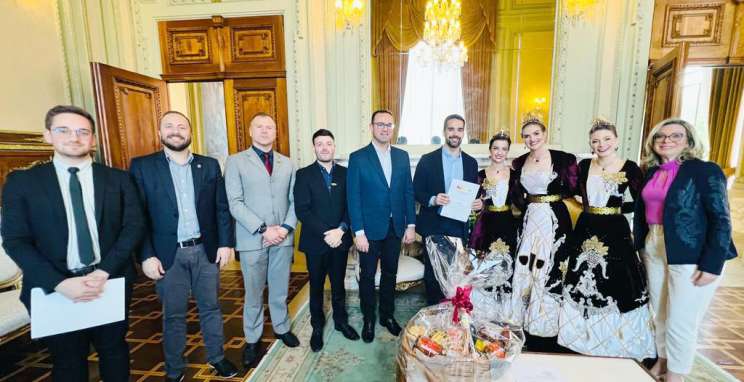 Governador recebe convite para 31ª ExpoBento e 18ª Fenavinho