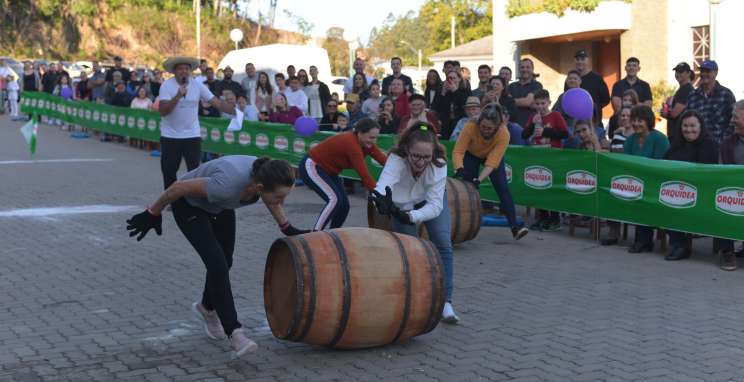 Distritos começam a definir finalistas dos Jogos Coloniais da Fenavinho