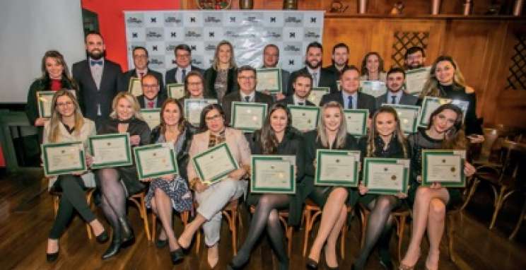 Dale Carnegie oferece excelência em desenvolvimento profissional