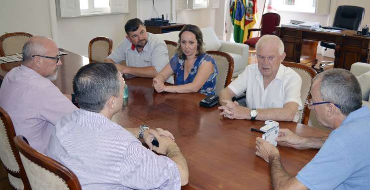 Entidades manifestam preocupação com aumento de vendedores ambulantes no centro