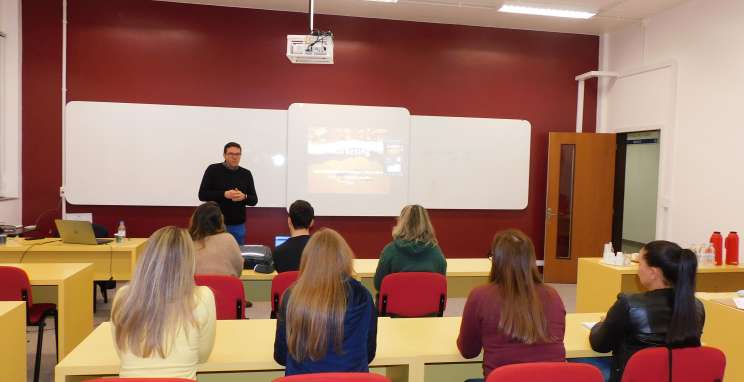 UCS Bento tem inscrições abertas para quatro cursos de pós-graduação