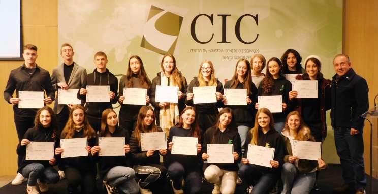 CIC-BG conclui atividades do projeto Miniempresa, da Junior Achievement, em 2024