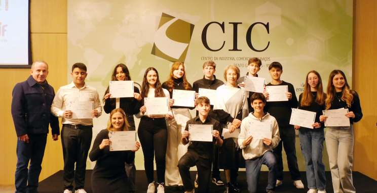 CIC-BG conclui atividades do projeto Miniempresa, da Junior Achievement, em 2024