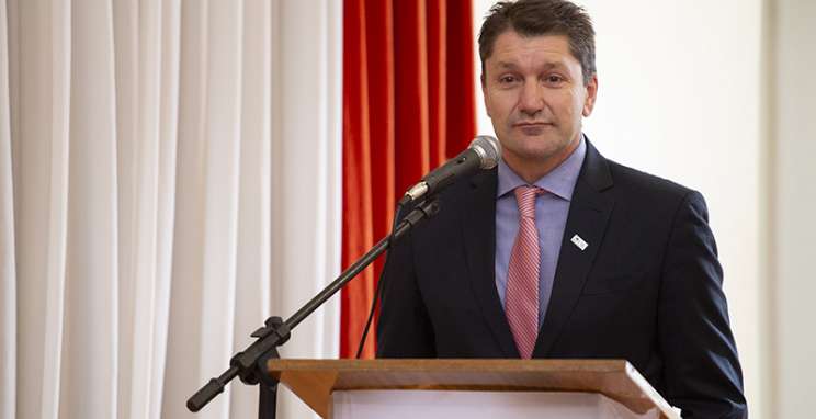 Fenavinho escolhe corte para 16ª edição