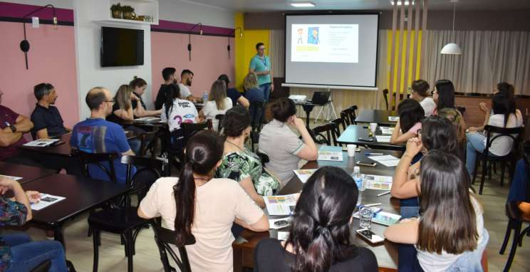 “Empreenda-se” promove treinamentos e formação de profissionais