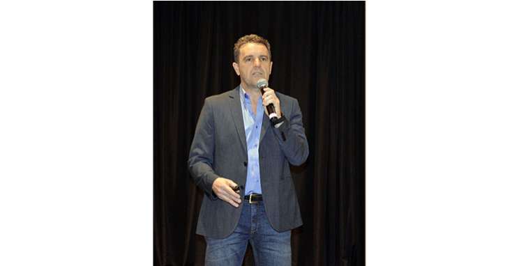 Sílvio Barros provoca o exercício de imaginar o futuro para construí-lo