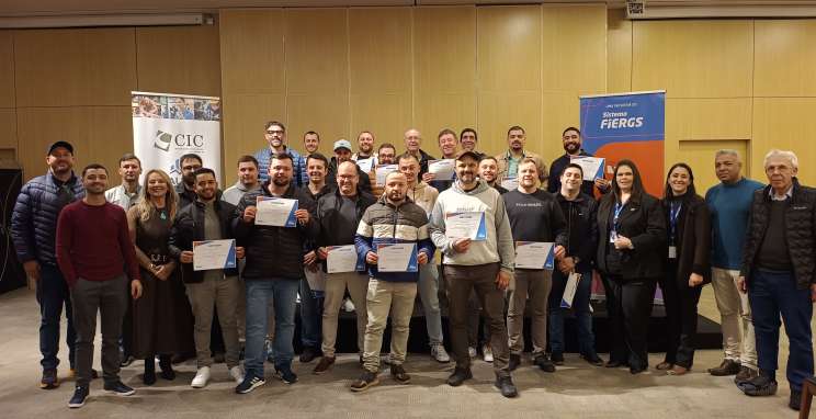 Qualifica Bento forma nova turma de mantenedores de sistemas eletroeletrônicos