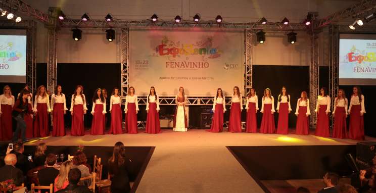 Concurso para escolha da corte da 17ª Fenavinho recebe inscrições de 24 candidatas   