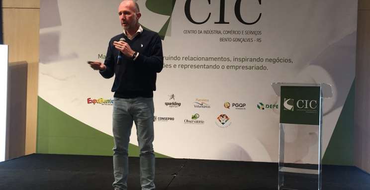 Workshop mostra empreendedorismo como oportunidade para o crescimento dos negócios