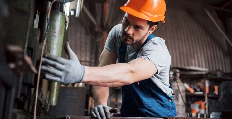 Indústria ajudou a cravar saldo positivo na geração de empregos -