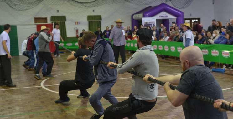 Jogos Coloniais da 17ª Fenavinho definem finalistas da competição