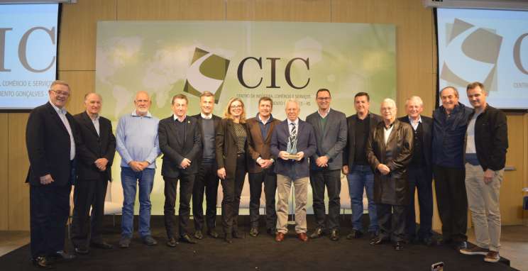 Painel no CIC-BG exalta força empreendedora e importância das pessoas para as organizações