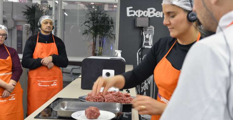   31ª ExpoBento e 18ª Fenavinho promovem oficinas gratuitas de gastronomia, beleza e degustação de vinhos