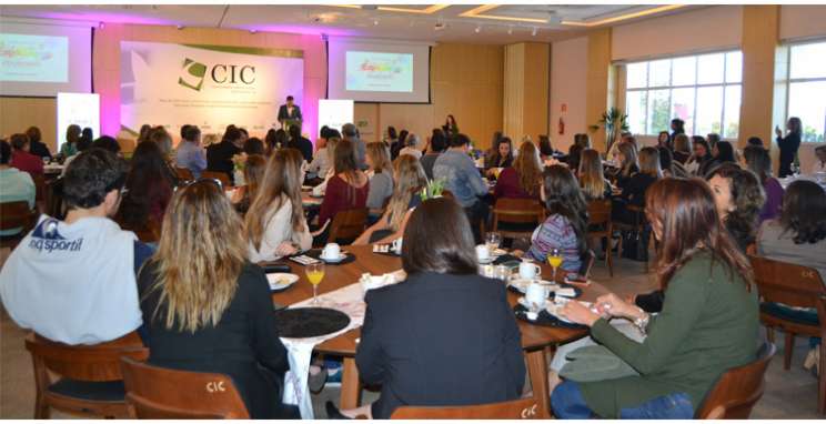 Painel ‘A mulher na sociedade’: Elas lideram