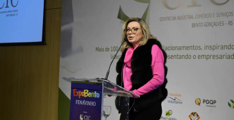 Hamilton Mourão avalia situação do país no CIC-BG