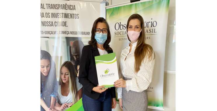 Aiala Maria Santin Premaor assume presidência do Observatório Social no biênio 2021-2022