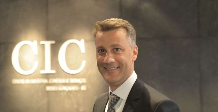 Rogério Capoani assume presidência do CIC-BG para gestão 2020-2021