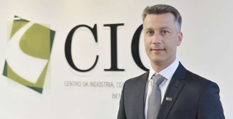 Rogério Capoani assume presidência do CIC-BG para gestão 2020-2021