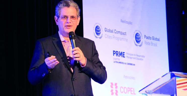 “A cidade que queremos depende de nós”, diz Sílvio Barros