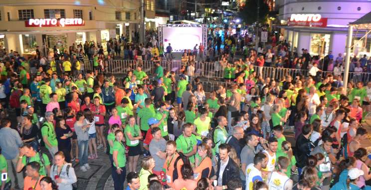 Sparkling Night Run tem inscrições abertas com condições especiais no primeiro lote
