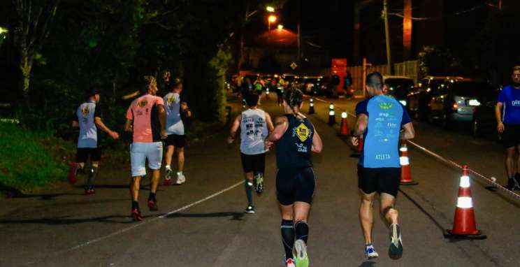 Sparkling Night Run anuncia troca de lote e treino solidário no dia 30 de julho