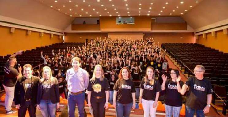 Parceiros Voluntários compartilha experiências em encontro com 350 tribeiros