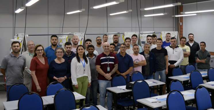 Qualifica Bento inicia duas turmas de capacitação profissional