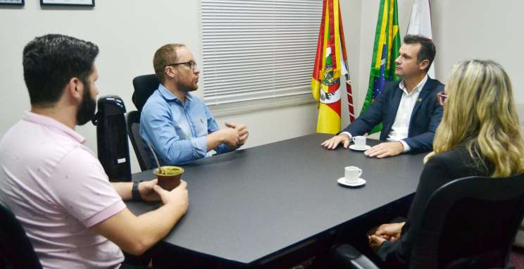 Presidente do CIC visita Câmara de Vereadores em aproximação com o Legislativo